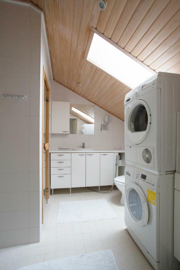 2Ndhomes 2Br City Center Penthouse With Balcony And Sauna Helsinki Extérieur photo